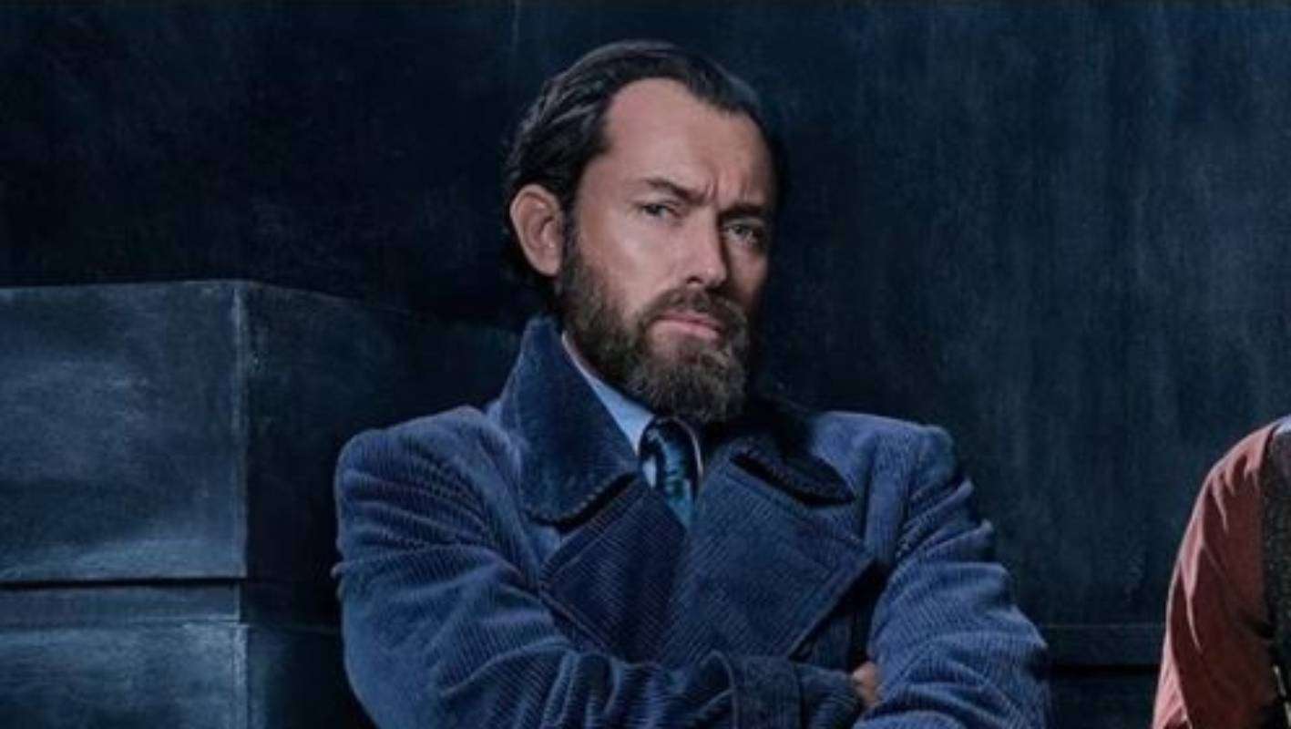 First look at Jude Law as Dumbledore in Fantastic Beasts ...