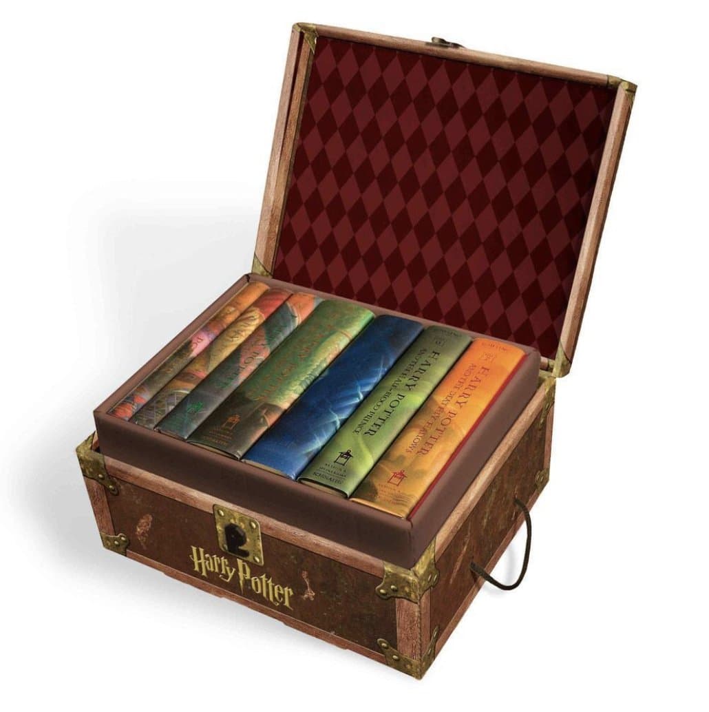 Harry Potter Hardcover Limited Edition Boxed Set: All 7 Books in Chest ...