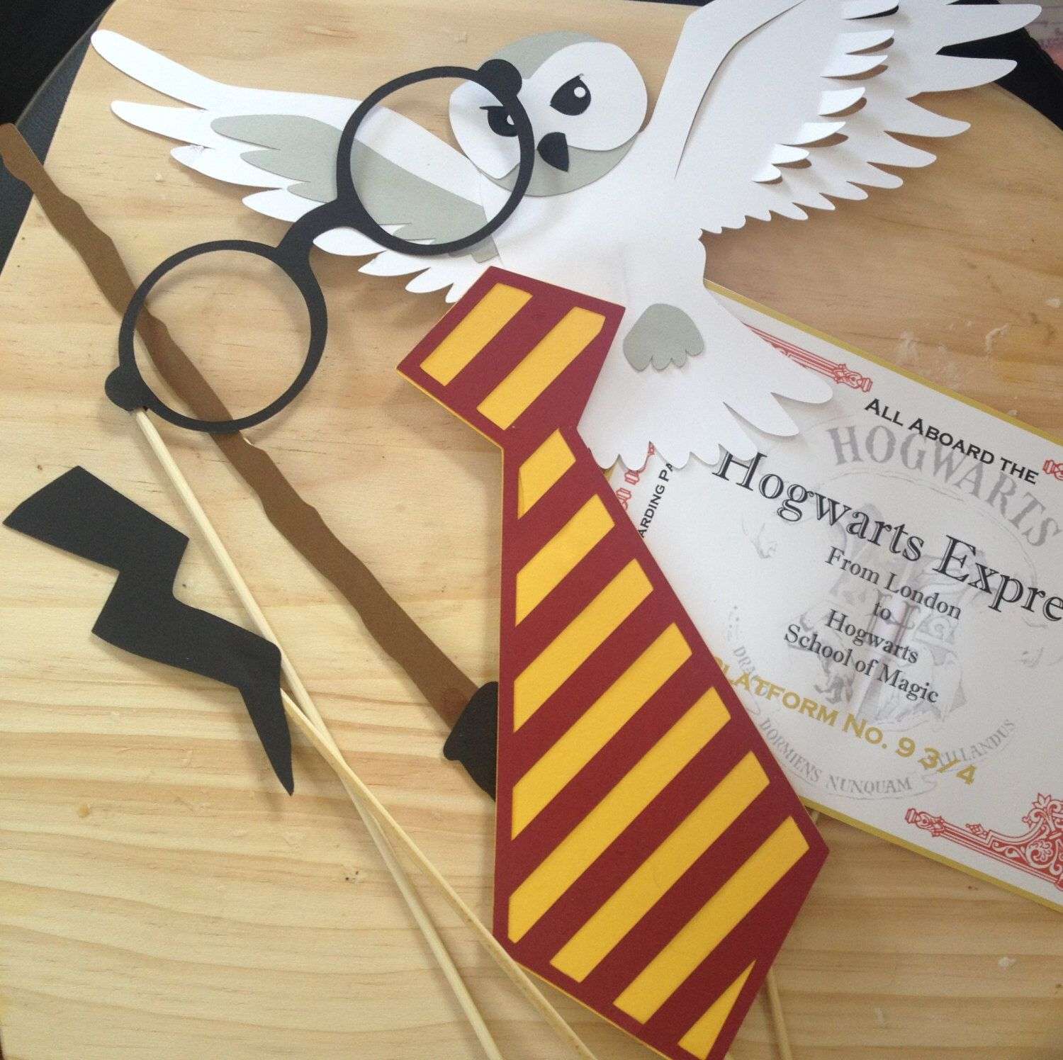 Harry Potter Photo Booth Props / Wedding photo booth props / Birthday ...