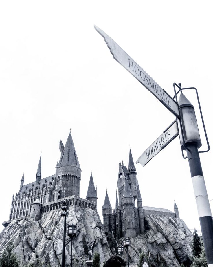 HOW TO SEE THE WIZARDING WORLD OF HARRY POTTER IN ONE DAY