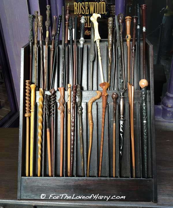 Interactive Harry Potter Wands â¢ For The Love of Harry