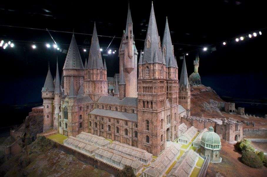 J.K. Rowling reveals how much Hogwarts school cost Harry ...