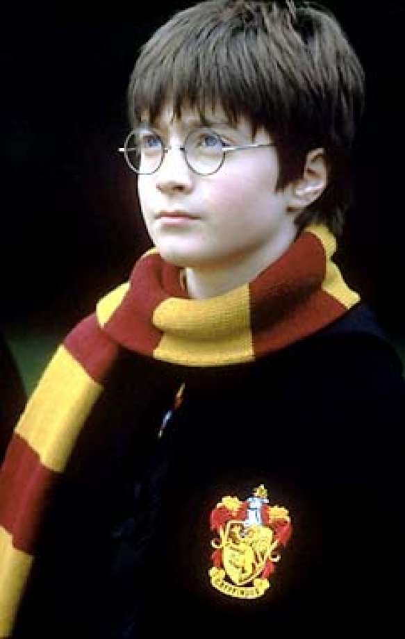 how-old-was-daniel-radcliffe-in-the-first-harry-potter-harrypotterfansclub