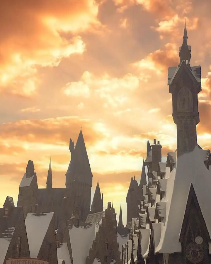 Sunsets At The Wizarding World [Video]