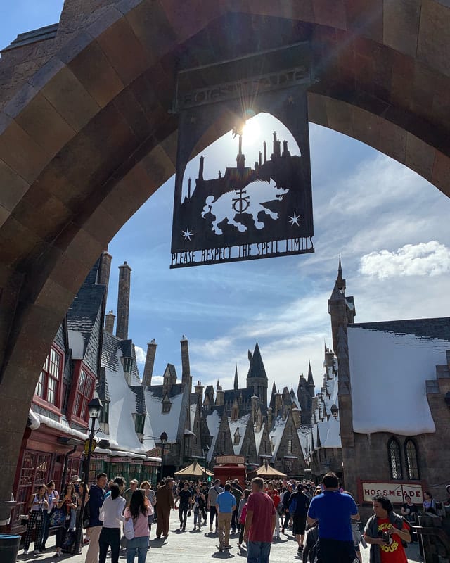 Visiting the Wizarding World of Harry Potter at Universal Orlando ...